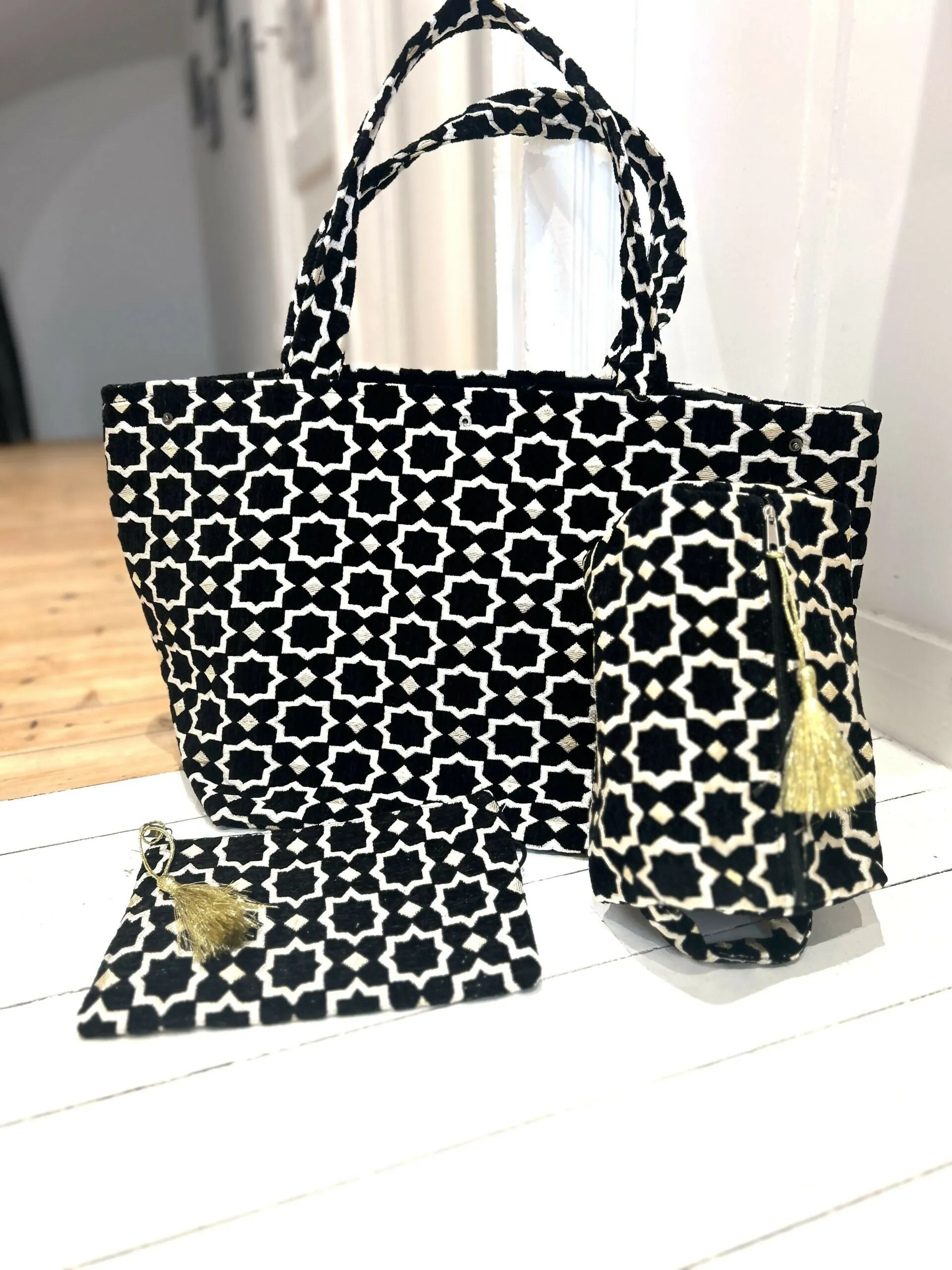 Black Moroccan tote bag with zellige pattern